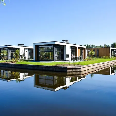 Holiday home Beautiful In A Nieuw-Loosdrecht