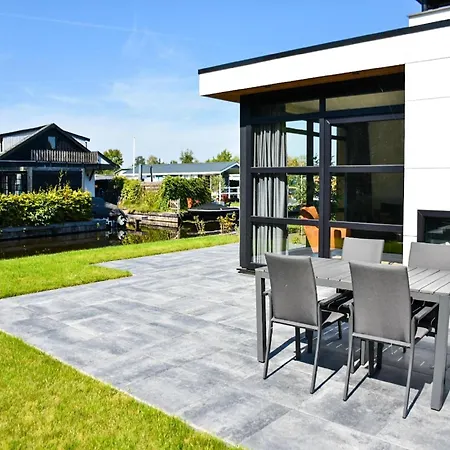Beautiful In A Nieuw-Loosdrecht
